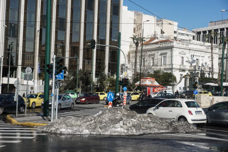 Ο Δήμος Χαλανδρίου μετακινεί σε ξενοδοχεία δημότες που παραμένουν χωρίς ρεύμα
