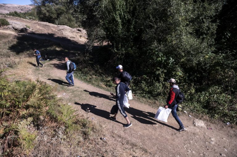 Αλβανία: Δεκαεννέα χιλιάδες παράνομοι μετανάστες συνελήφθησαν το 2021