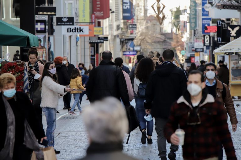 Μόνο με αποκλιμάκωση νοσηλειών και ΜΕΘ θα δοθεί λήξη συναγερμού