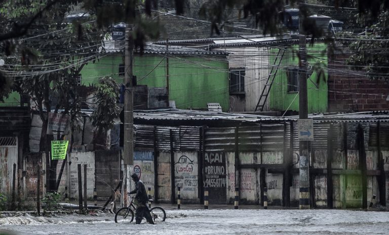 Βραζιλία: Δέκα νεκροί από τις καταρρακτώδεις βροχές στην πολιτεία Μίνας Ζεράις