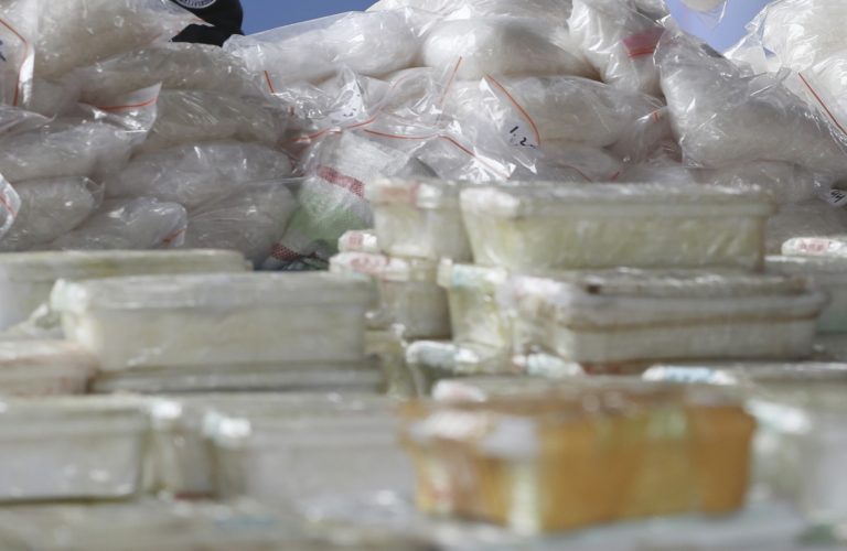 Νίγηρας: Πάνω από 200 κιλά κοκαΐνης κατασχέθηκαν σε υπηρεσιακό αυτοκίνητο δημάρχου