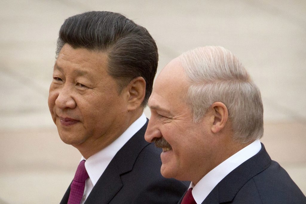 Την αμοιβαία «άφθαρτη πολιτική εμπιστοσύνη» μεταξύ Κίνας και Λευκορωσίας τόνισαν Σι και Λουκασένκο