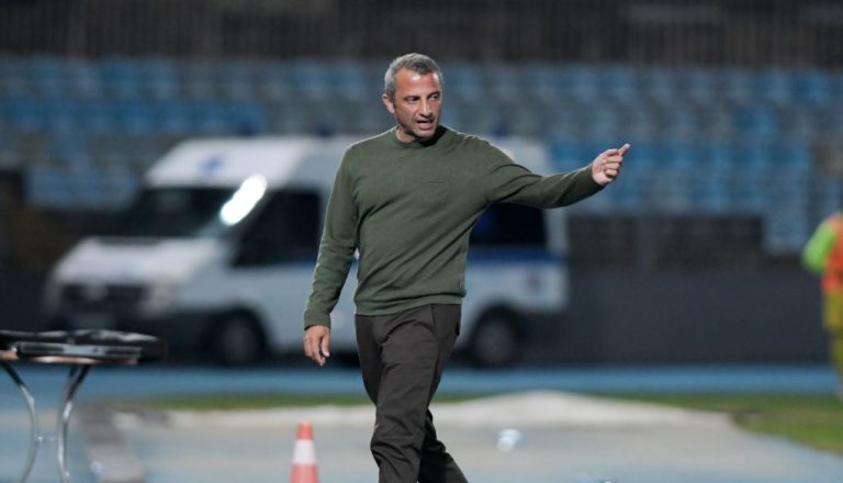 Μεταξάς: «Ένας παίκτης μας είχε πρόβλημα στην καρδιά και σε έναν άλλο έτρεχε αίμα από τη μύτη»