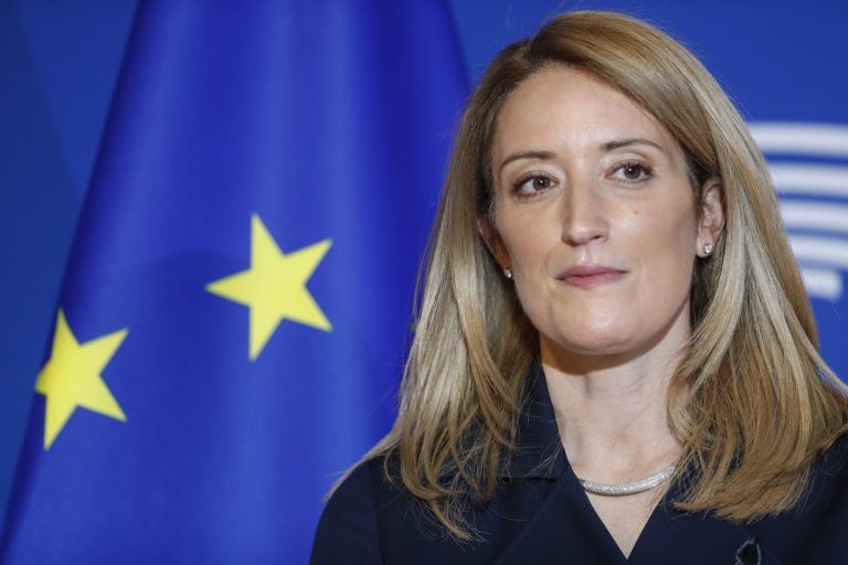 Ρ. Μετσόλα: Λίγοι έχουν διαμορφώσει την παγκόσμια ιστορία όπως η Βασίλισσα Ελισάβετ Β