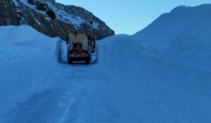 Στον πάγο τα ορεινά χωριά της Λάρισας – Σε επιφυλακή η Περιφέρεια Θεσσαλίας