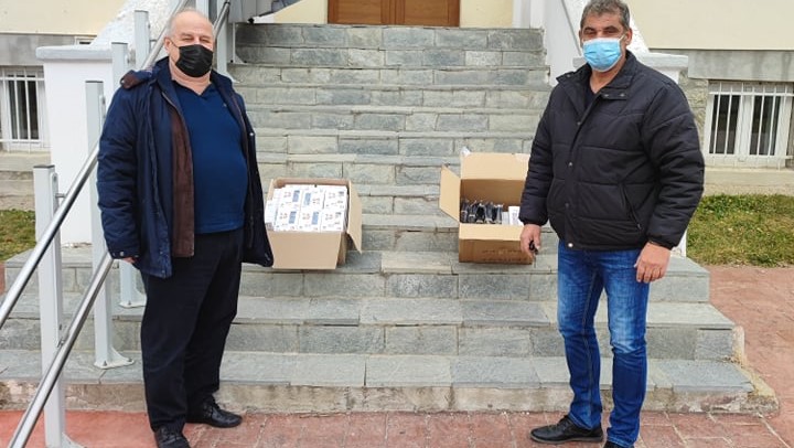Πρέσπα: Μάσκες υψηλής προστασίας πρόσφερε ο Δήμος στα σχολεία