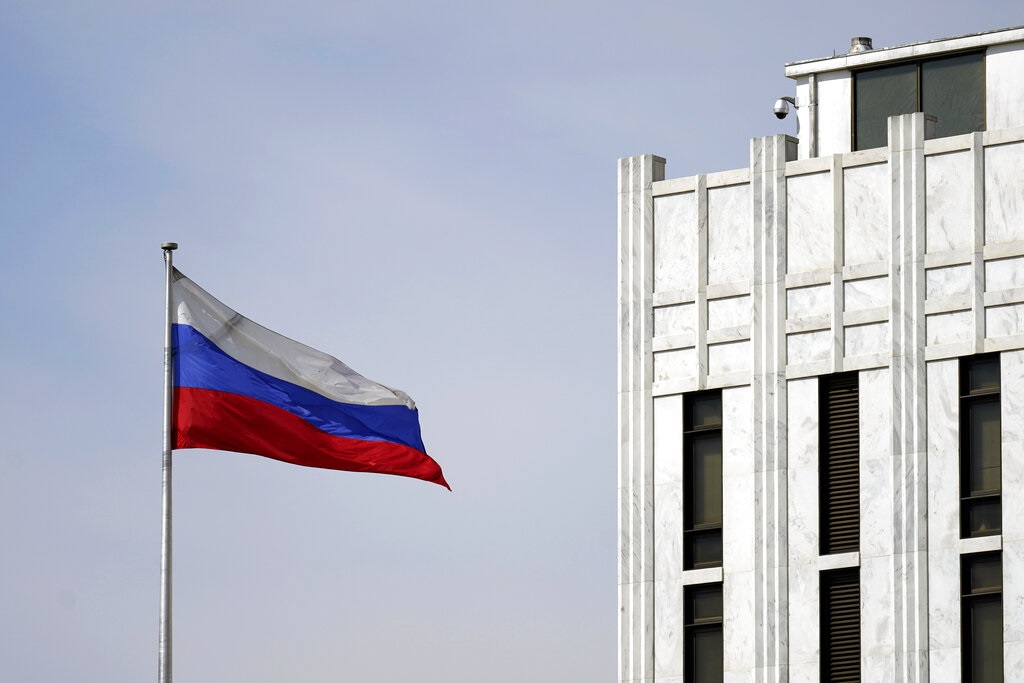 Ρωσική πρεσβεία στην Ουάσιγκτον: Οι ΗΠΑ υποκινούν το Κίεβο σε στρατιωτική αντιπαράθεση