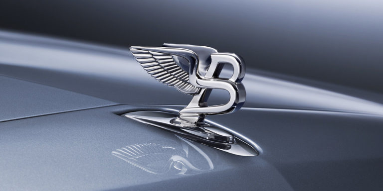 Η Bentley επενδύει 3,4 δισεκατομμύρια δολάρια στην παραγωγή ηλεκτρoκίνητων οχημάτων