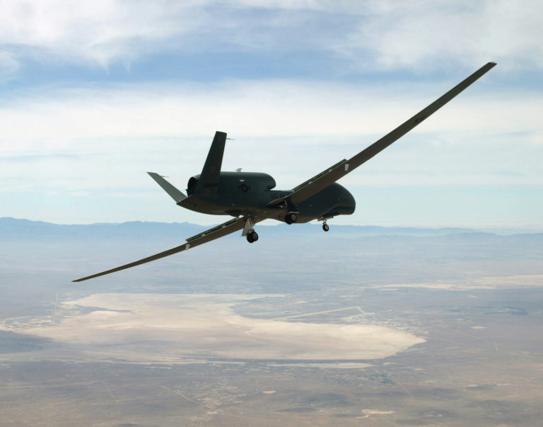 Flightradar: Drone και αεροσκάφος στρατηγικής αναγνώρισης των ΗΠΑ πέταξαν πάνω από ουκρανικό έδαφος