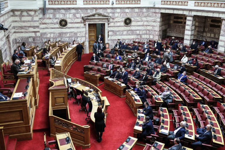 Προτάσεις μομφής: Ποιες έχουν καταγραφεί στα μεταπολιτευτικά χρονικά