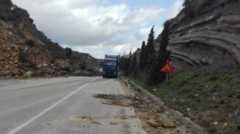 Απαγόρευση κυκλοφορίας βαρέων οχημάτων σε σημεία του ΒΟΑΚ λόγω της κακοκαιρίας