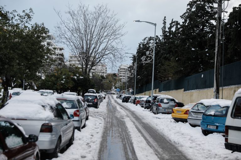 Πάνω από 960 κλήσεις έχει δεχτεί στην Αττική η Πυροσβεστική – 725 μεταφορές ατόμων σε ασφαλές σημείο