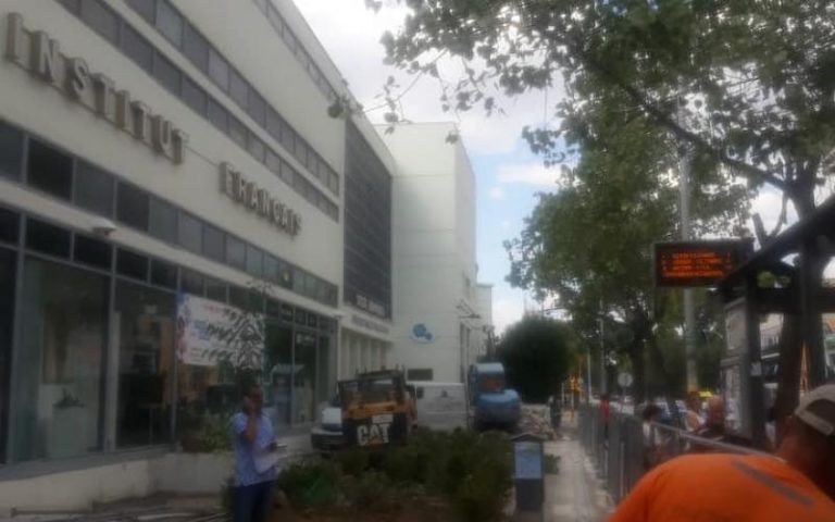 Υποπτο αντικείμενο έξω από το Γαλλικό Ινστιτούτο Θεσσαλονίκης
