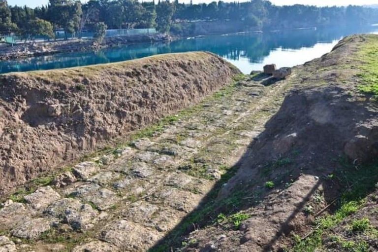 Εγκρίθηκαν από το Κεντρικό Αρχαιολογικό Συμβούλιο οι μελέτες για τον Αρχαίο Δίολκο της Κορινθίας