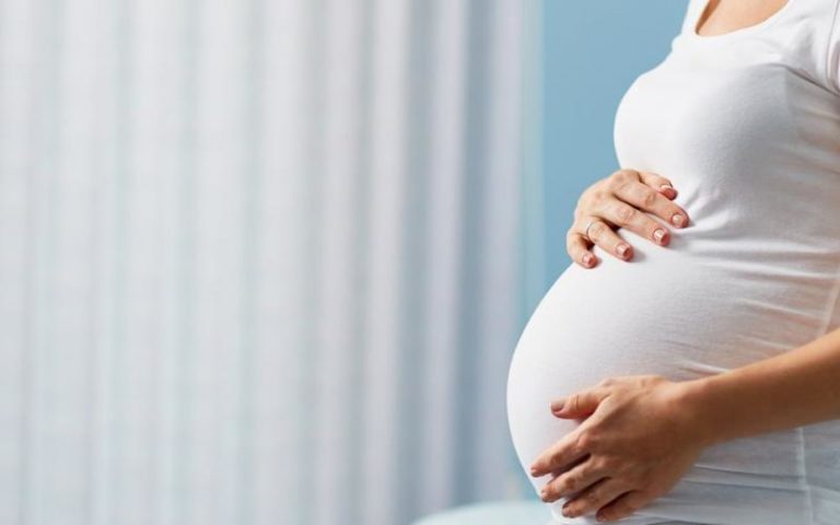 ΕΜΑ: Ασφαλή τα εμβόλια mRNA κατά τη διάρκεια της εγκυμοσύνης