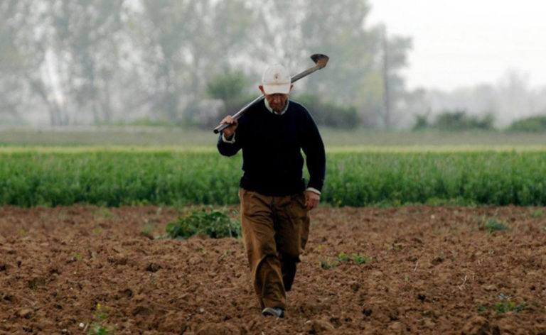 Καθυστέρηση στην πληρωμή διορθωτικών ενισχύσεων αγροτών