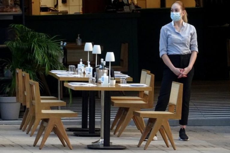 Φοροέλεγχοι: Στο καλοκαιρινό «μενού» συνεστιάσεις – εκδηλώσεις και ηλεκτρονικές πωλήσεις