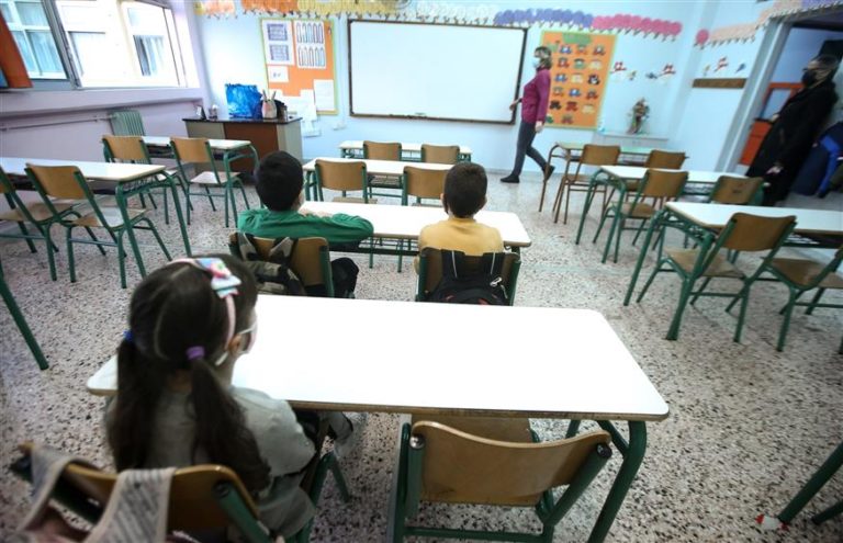 Ηράκλειο: Αντιμέτωποι με τον εισαγγελέα κινδυνεύουν να βρεθούν οι αρνητές γονείς 24 μαθητών
