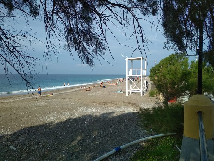 Στις παραλίες γιόρτασαν το νέο έτος οι Ροδίτες