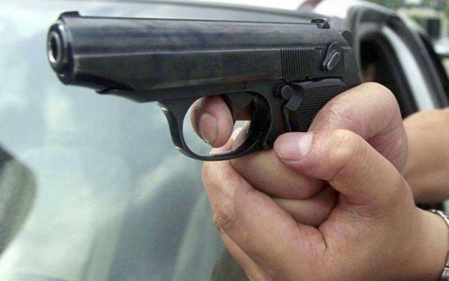 Ηράκλειο: Συνελήφθη 24χρονος για ληστεία σε μίνι μάρκετ υπό την απειλή όπλου