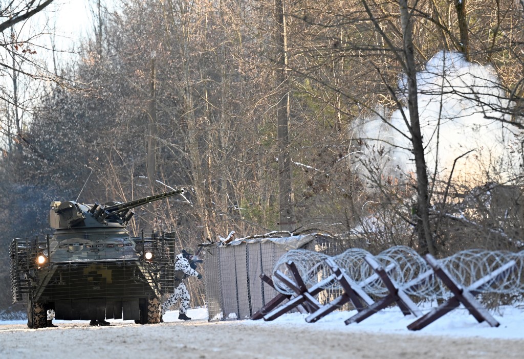 Oυκρανία: Ρωσική εισβολή ανά πάσα στιγμή «βλέπουν» οι ΗΠΑ – Απορρίπτει η Μόσχα τα σενάρια επίθεσης
