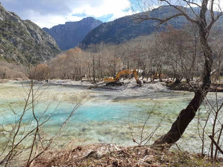 “Περιβαλλοντικό έγκλημα” στις πηγές Αχέροντα καταγγέλλουν επαγγελματίες του τουρισμού