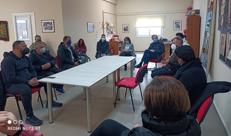 Με φορείς των Ρομά Αλιβερίου συναντήθηκε αντιπροσωπεία του ΣΥΡΙΖΑ–ΠΣ Μαγνησίας