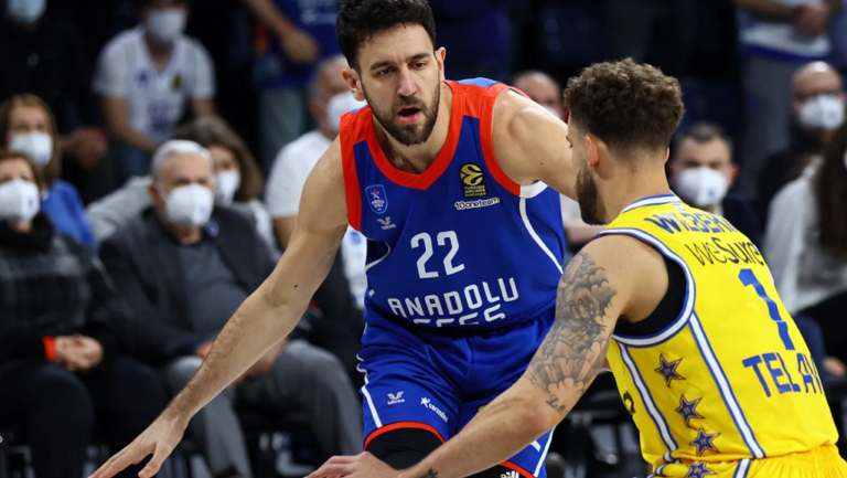 Euroleague: MVP αγωνιστικής ο Μίσιτς και ρεκόρ στα τρίποντα η Εφές (pic)