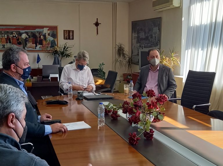 Φλώρινα: Συνάντηση για την ανάπτυξη δικτύων διανομής φυσικού αερίου (βίντεο)