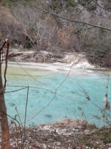 “Περιβαλλοντικό έγκλημα” στις πηγές Αχέροντα καταγγέλλουν επαγγελματίες του τουρισμού