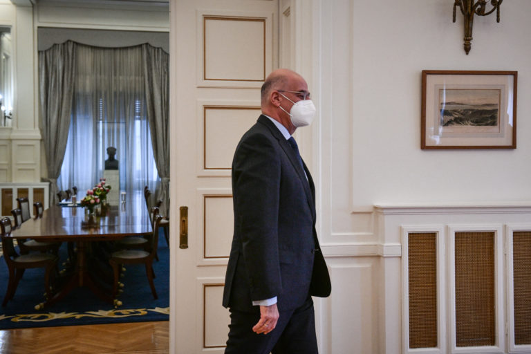 Δένδιας από Όσλο: Η Τουρκία δεν σέβεται τις θεμελιώδεις αρχές του ΝΑΤΟ
