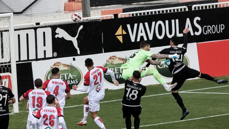 Ο ΟΦΗ επικράτησε με 2-1 του Βόλου και παραμένει «ζωντανός» για τα πλέι οφ (Highlights)