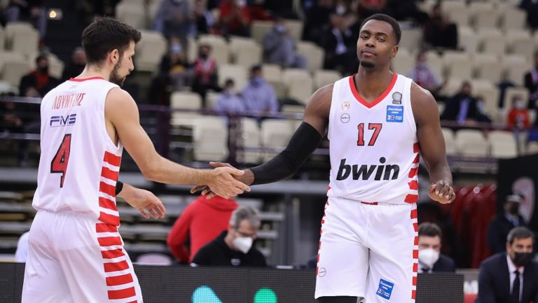 Ένα ημίχρονο ήταν αρκετό και τώρα… Final 4 (highlights)