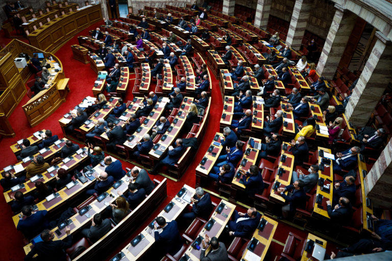 Νομοσχέδιο για εκσυγχρονισμό ΕΦΚΑ: Απορρίφθηκε η ένσταση συνταγματικότητας
