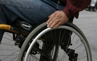 Ξεκινά η έκδοση και η ανανέωση δελτίων μετακίνησης για άτομα με αναπηρία