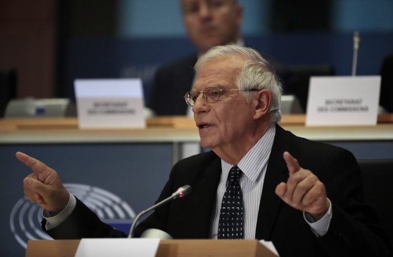 Την πρόταση για το 12ο πακέτο κυρώσεων σε βάρος της Ρωσίας υπέβαλαν ο Ύπατος Εκπρόσωπος της ΕΕ και η Κομισιόν