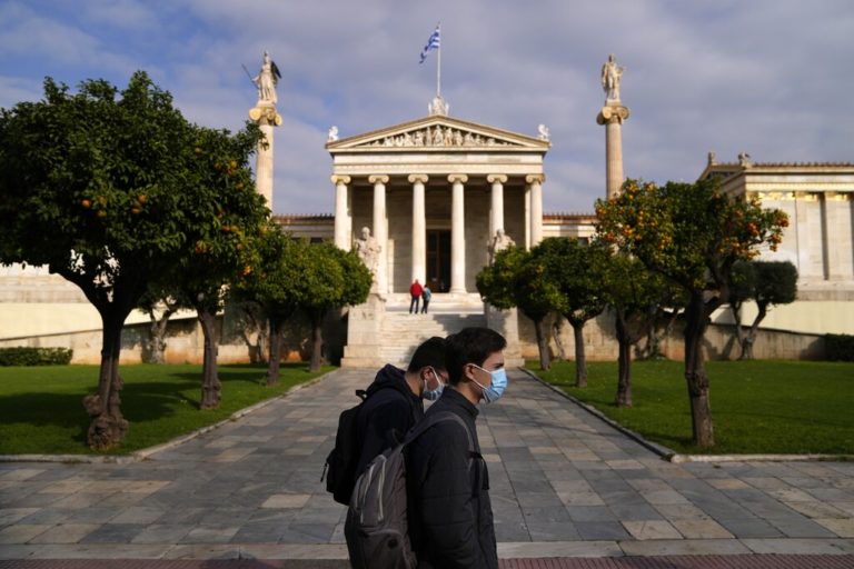 Εξαδάκτυλος: Μπαίνουμε σε αποκλιμάκωση – Μαγιορκίνης: Υπό προϋποθέσεις η ελάφρυνση των μέτρων (video)