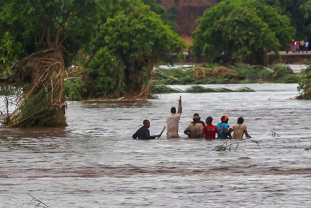 Μαδαγασκάρη: Πλησιάζει τους 100 ο αριθμός των νεκρών από τον κυκλώνα Μπατσιράι