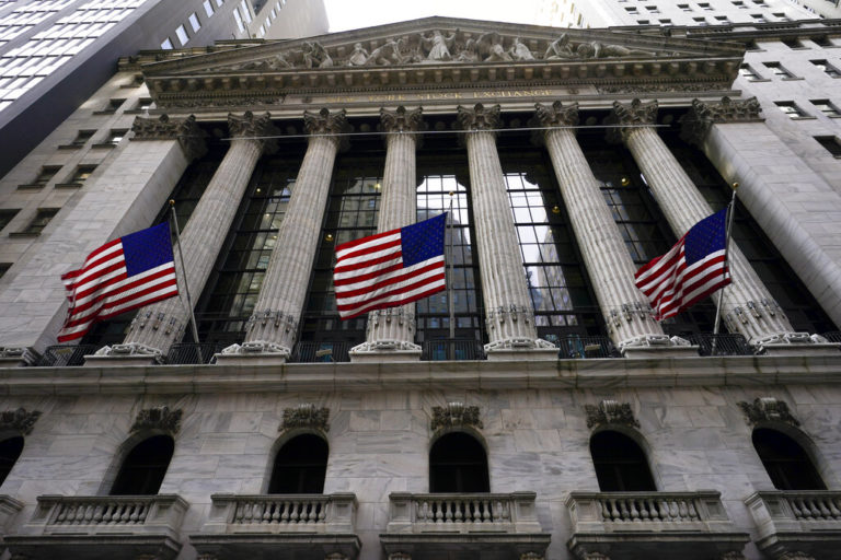 Wall Street: Σημαντικές απώλειες ενόψει της δημοσιοποίησης νέων στοιχείων για τον πληθωρισμό