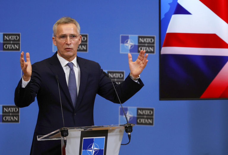 Γ. Στόλτενμπεργκ: Αυτή είναι επικίνδυνη στιγμή για την ευρωπαϊκή ασφάλεια – Πρόσκληση προς τη Μόσχα για διάλογο