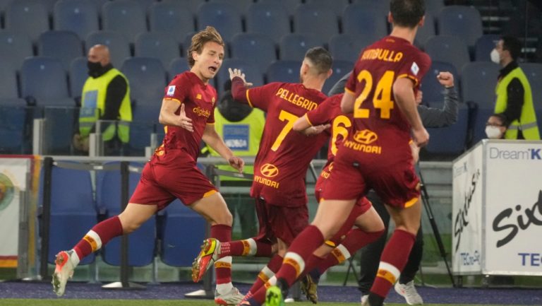 «Λύτρωση» στο 90’+9 για τη Ρόμα, 1-0 τη Σπέτσια (highlights)