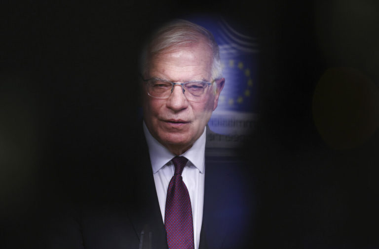 Μπορέλ: Εάν δεν υπάρξουν εκπλήξεις ο Πούτιν και ο Λαβρόφ θα είναι στη λίστα των κυρώσεων