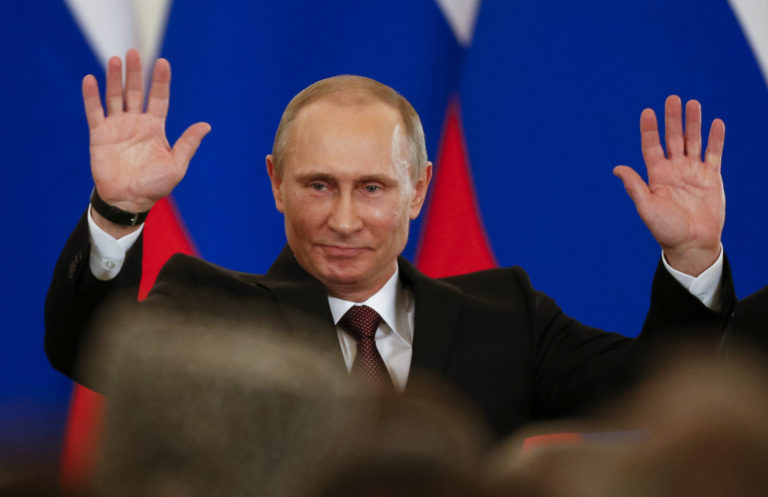 Ο Πούτιν λέει ότι θα «αποναζιστοποιήσει» την Ουκρανία – Η ιστορία πίσω από αυτόν τον ισχυρισμό