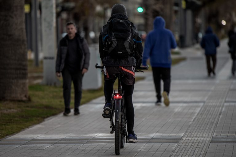 Κορονοϊός: Σε τροχιά αποκλιμάκωσης οι σκληροί δείκτες – Ορατή η σταδιακή άρση μέτρων (video)