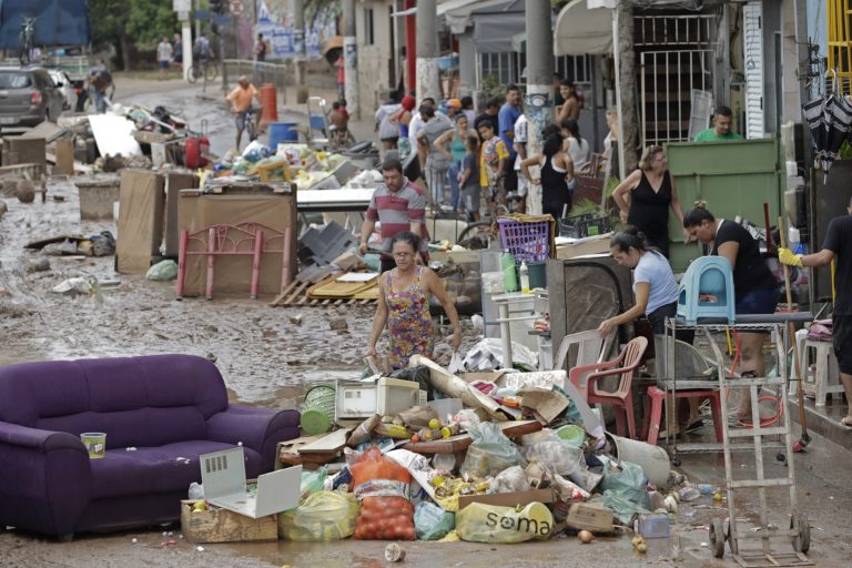 Βραζιλία: Στους 94 έφτασαν οι θάνατοι από τις φονικές πλημμύρες – Αγνοούνται ακόμη 35