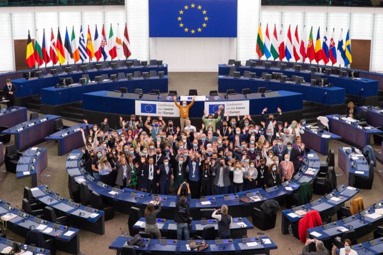 Διάσκεψη για το μέλλον της Ευρώπης: Παράταση έως και την Κυριακή 20/2 για τις προτάσεις των πολιτών στην πλατφόρμα (οδηγίες)