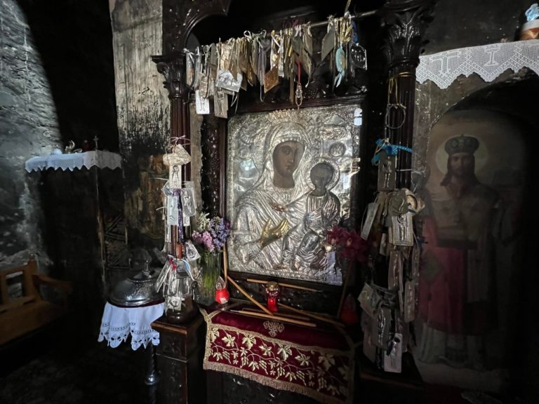 Αναζήτηση κυκλώματος ιερόσυλων σε Ηλεία και Αχαία