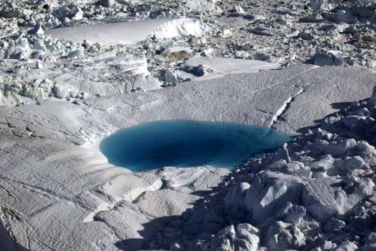 Έρευνα: Το στρώμα πάγου της Γροιλανδίας έχει χάσει αρκετό νερό για να καλύψει τις ΗΠΑ