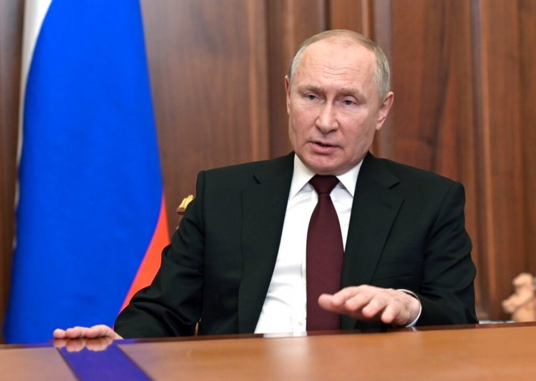 Πούτιν: Οι συμφωνίες του Μινσκ δεν ισχύουν πια — Ζητά αποστρατιωτικοποίηση της Ουκρανίας