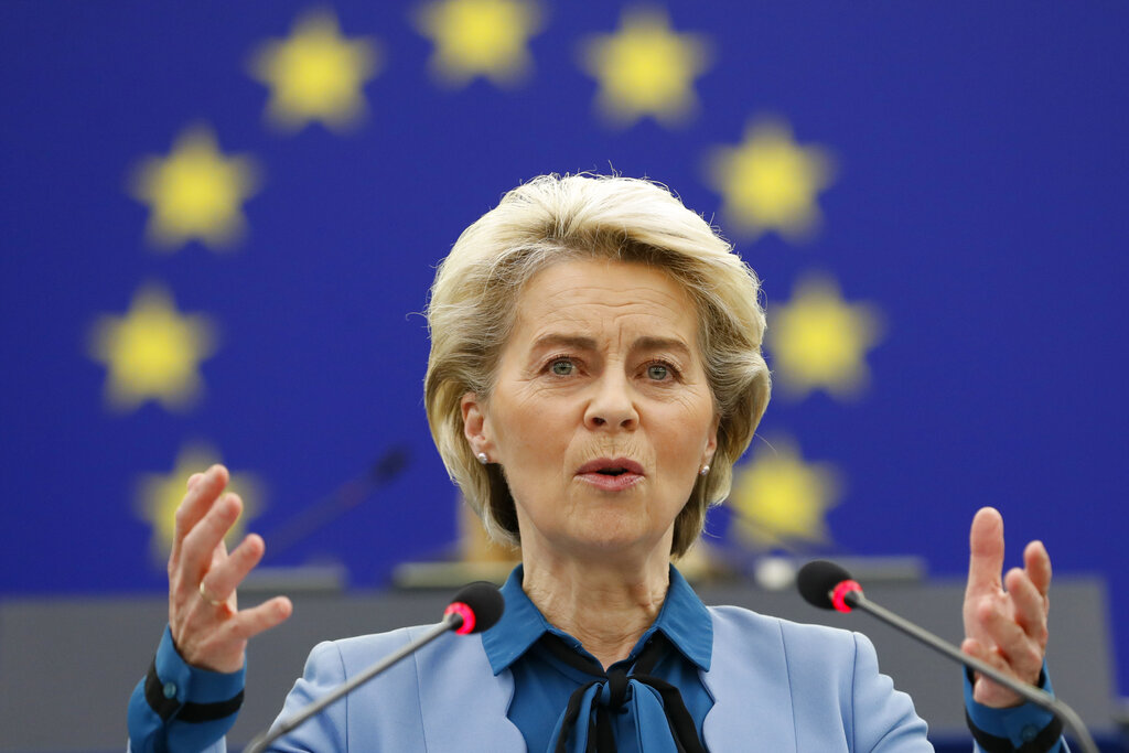 Ούρσουλα φον ντερ Λάιεν: Η ΕΕ αναμένει ότι η Βρετανία θα τηρήσει τα συμφωνηθέντα υπό την νέα πρωθυπουργό
